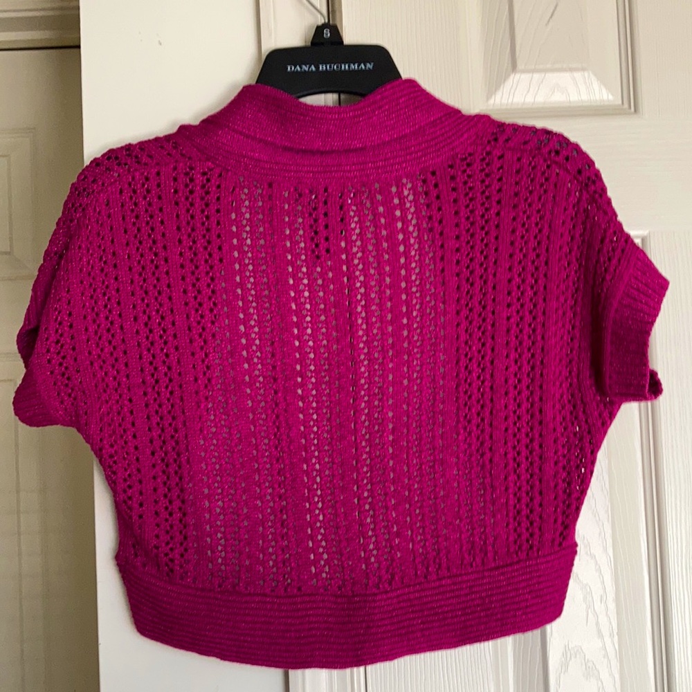 🌷 3/$20!! New York & Company shrug - Picture 2 of 3